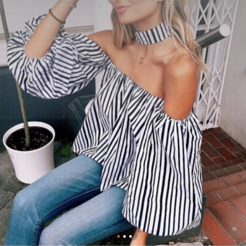 Sexy women's off the shoulder top